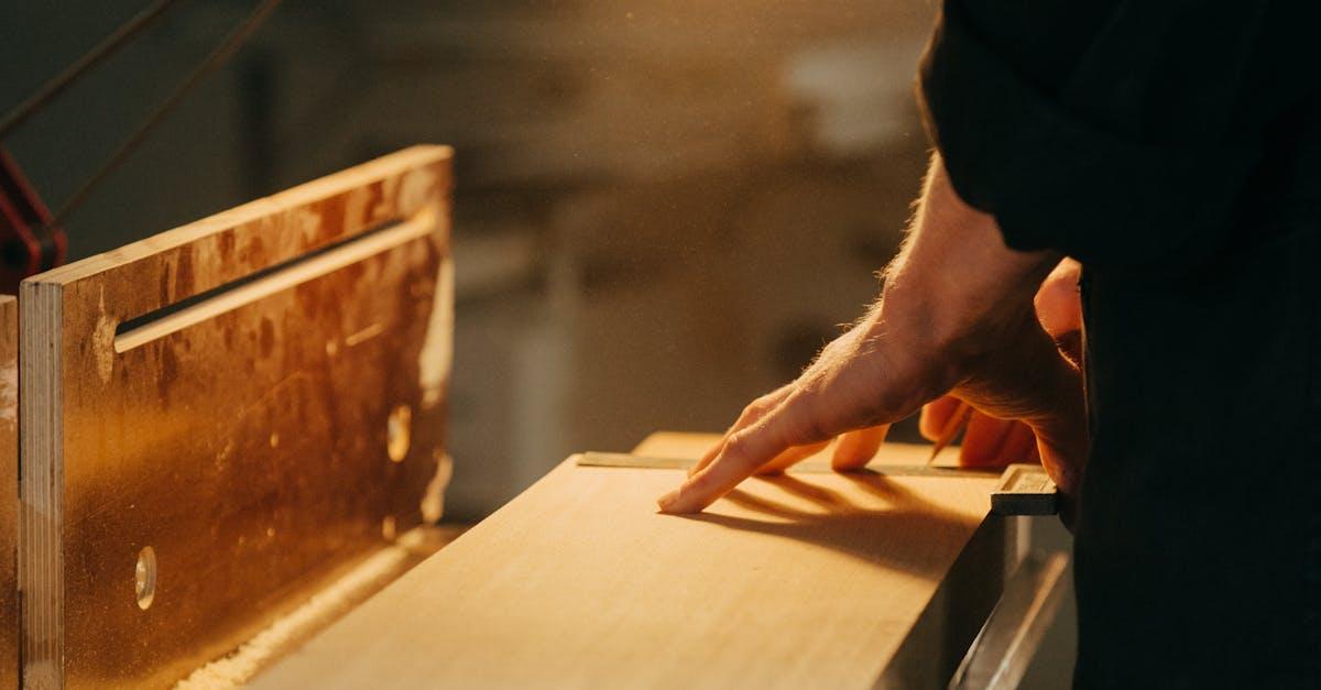 Byggeri og Renovering: Tømrer Aars leverer kvalitetshåndværk